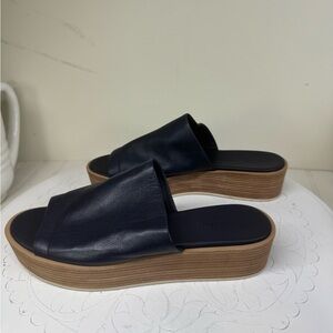 Vince  Saskia blue leather platform sandals